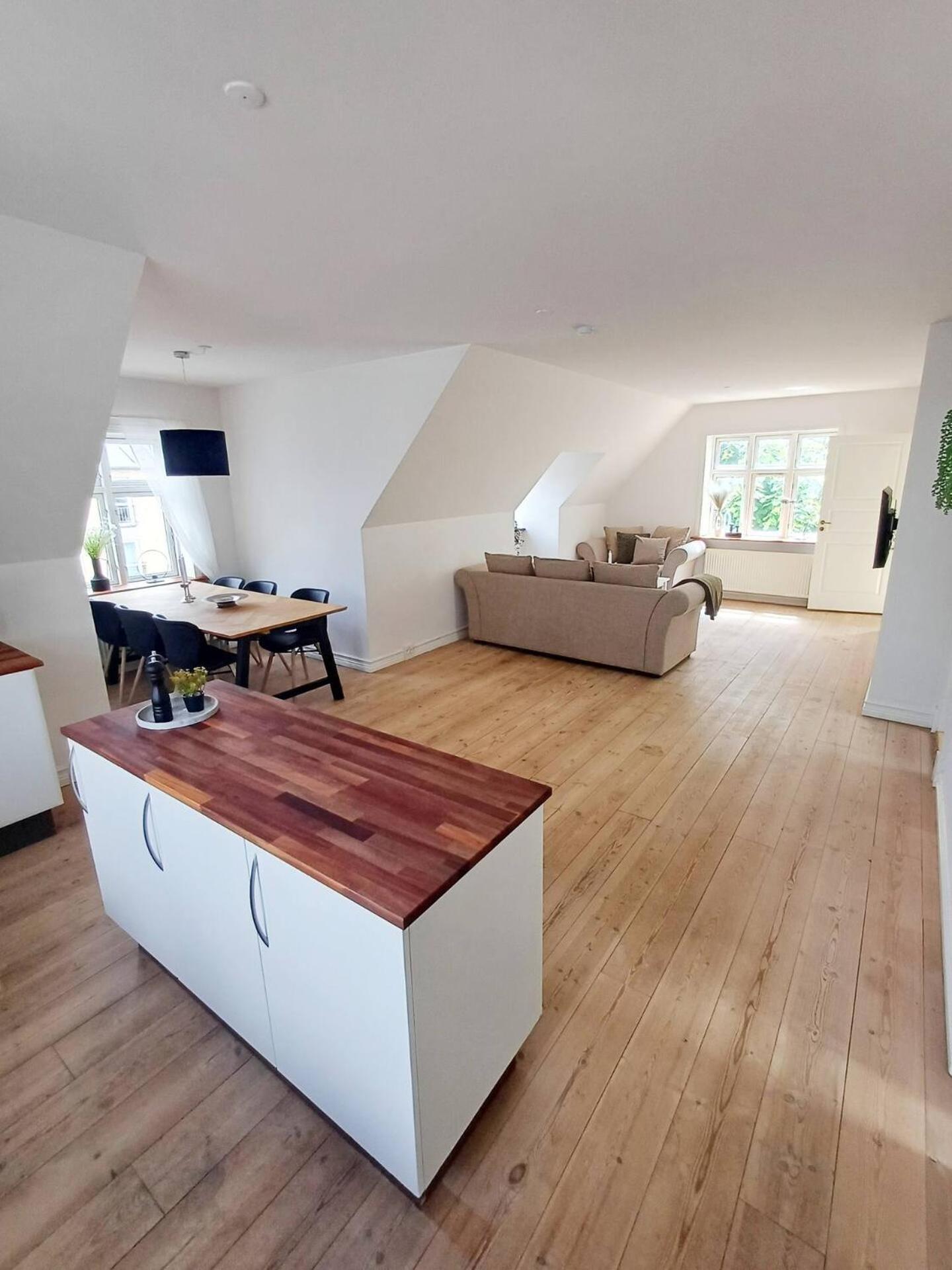 Grand Luxury Apartment In The Center Of Hoerring 히링 외부 사진